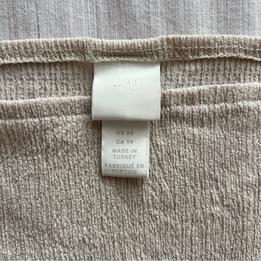 H&M Tan Cropped Top - Picture 3 of 4